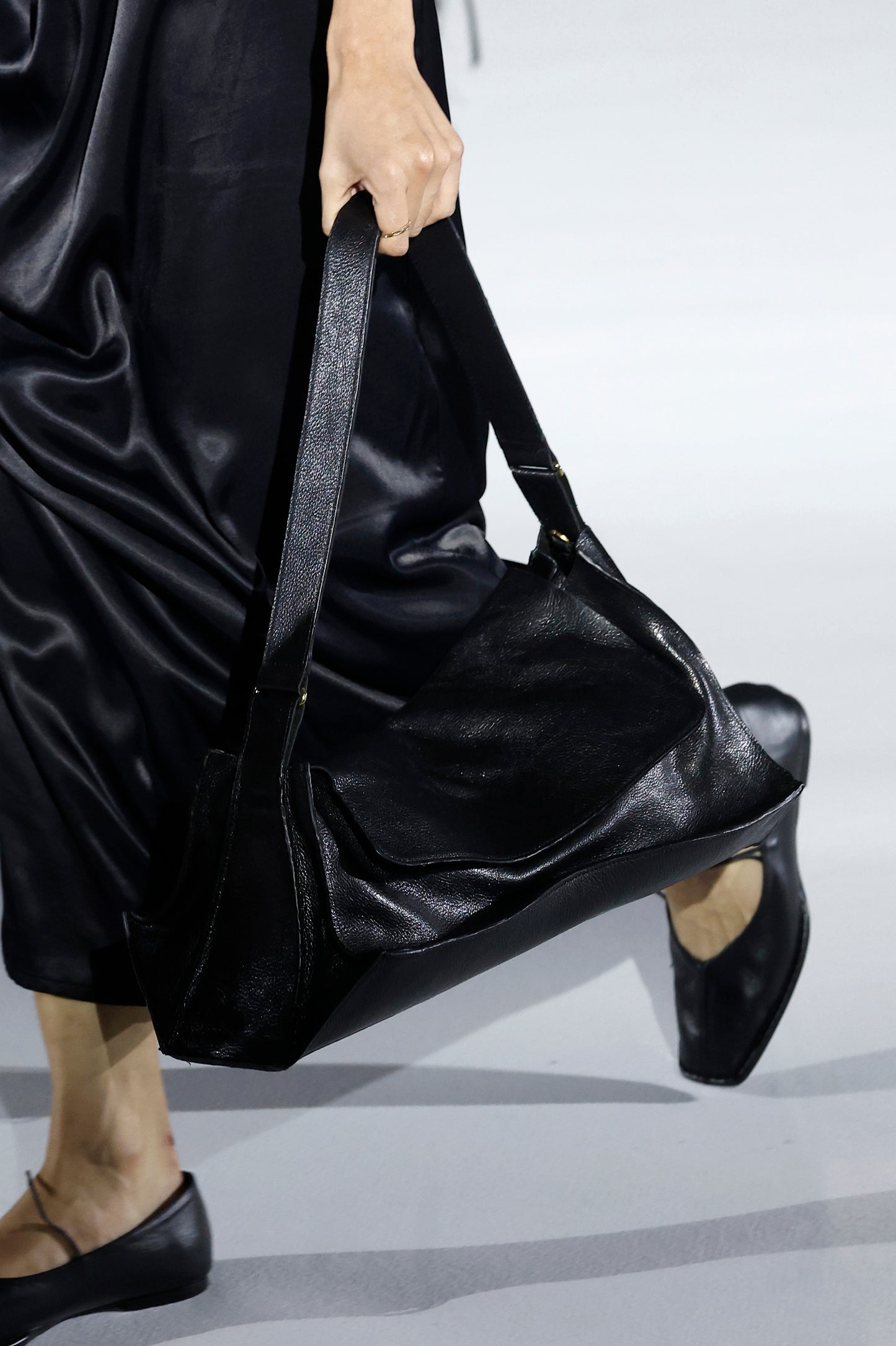 Black Maxi Crash Bag