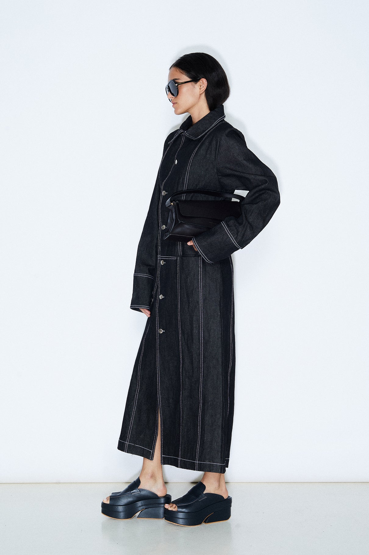 Zueco Negro Piel Plataforma
