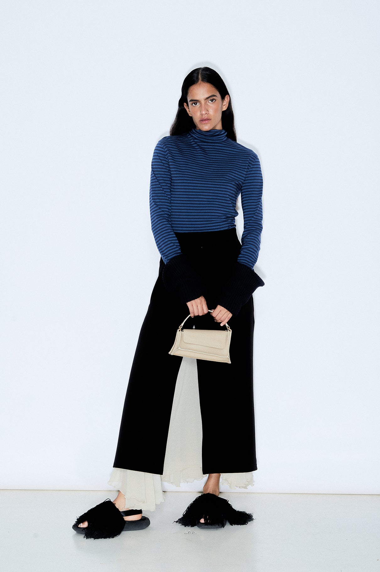Falda bicolor negra y beige