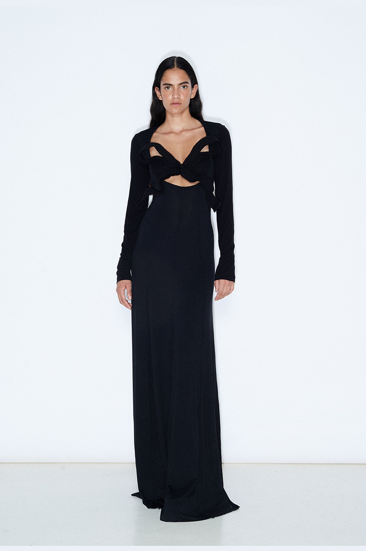 Vestido Negro Lazo Largo