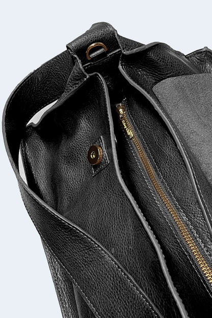 Black Maxi Crash Bag