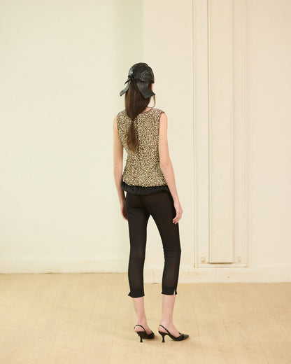 Black tul capri pants