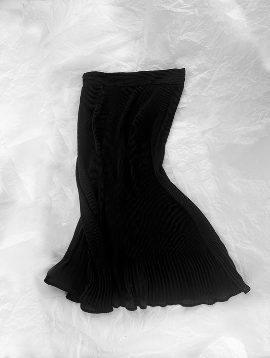 Black Pleated Midi Skirt